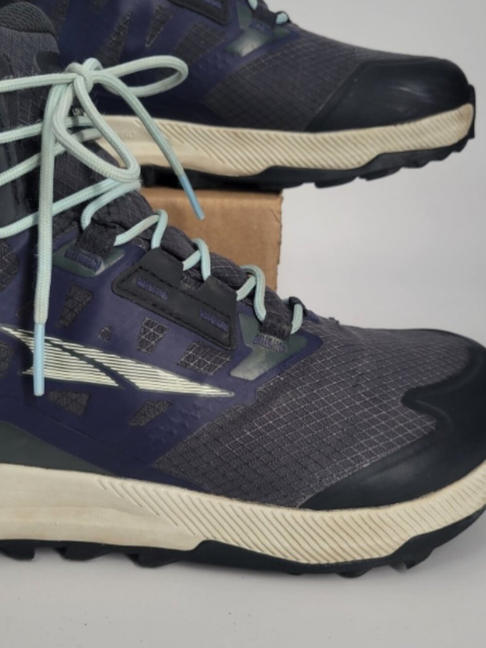 Altra Lone Peak ALL-WTHR 2 Mid Hiking Trail Boots Women's 9.5 Waterproof Black - Picture 3 of 15